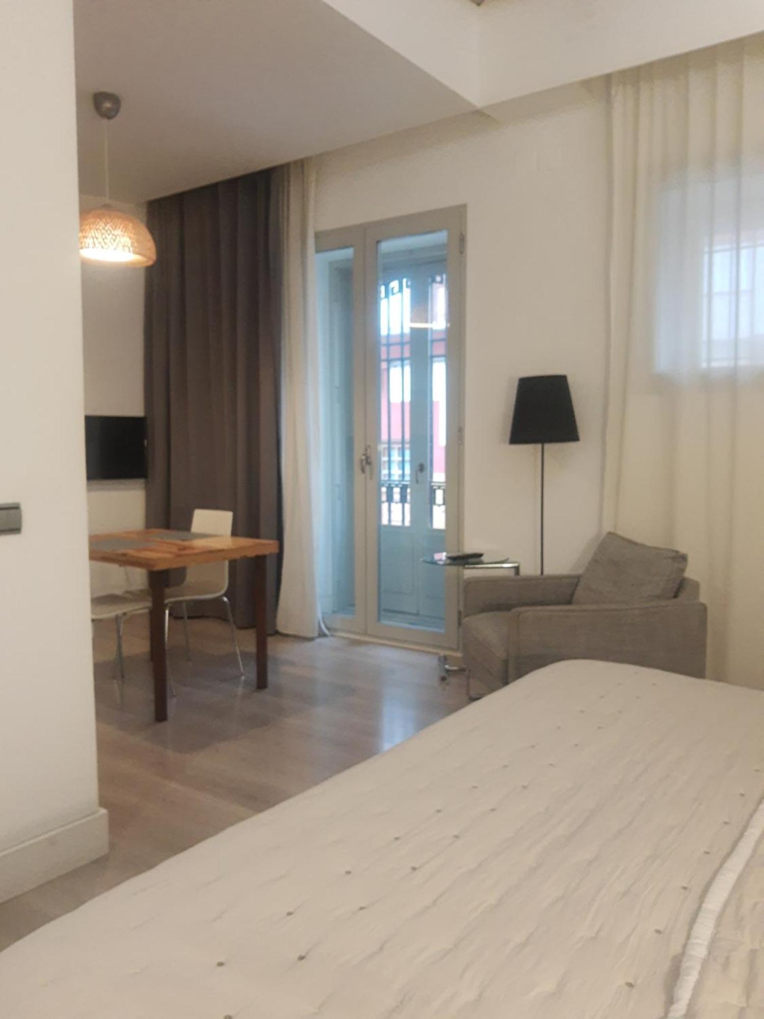 Las Coles Apartasuites Xativa Exterior photo
