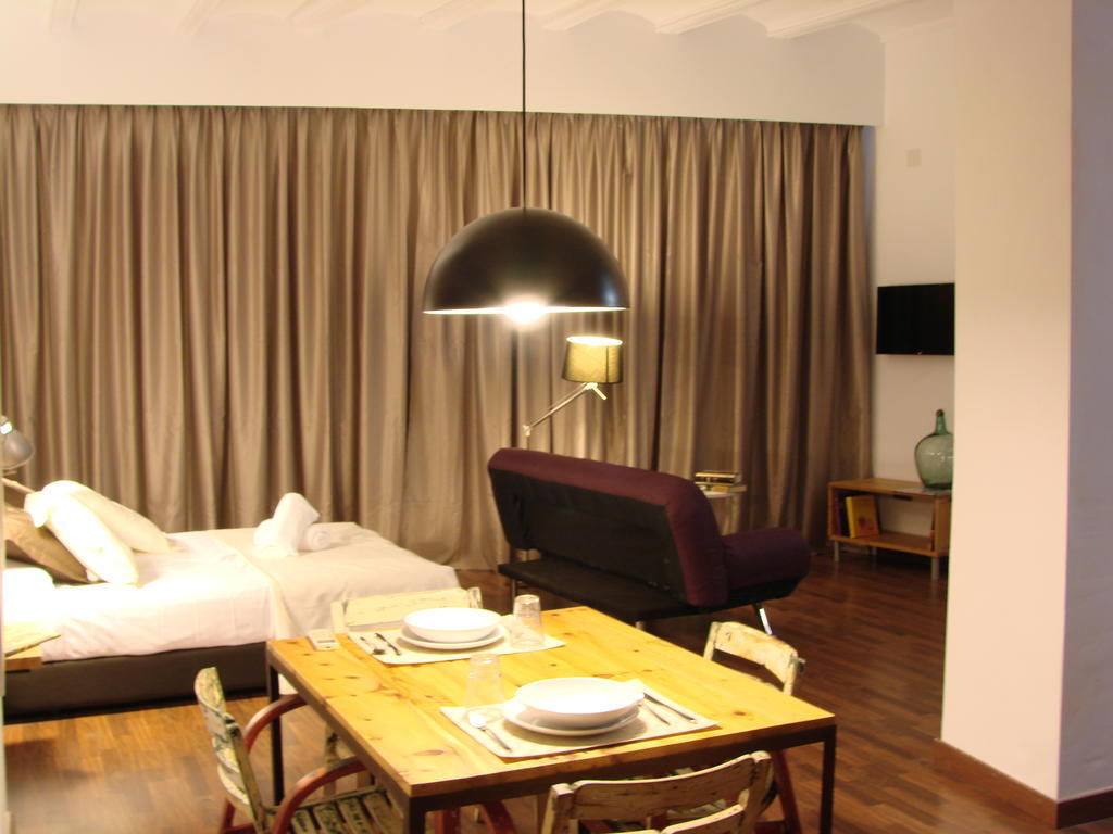 Las Coles Apartasuites Xativa Exterior photo