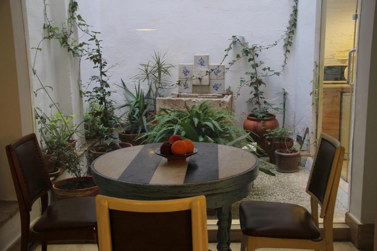 Las Coles Apartasuites Xativa Exterior photo