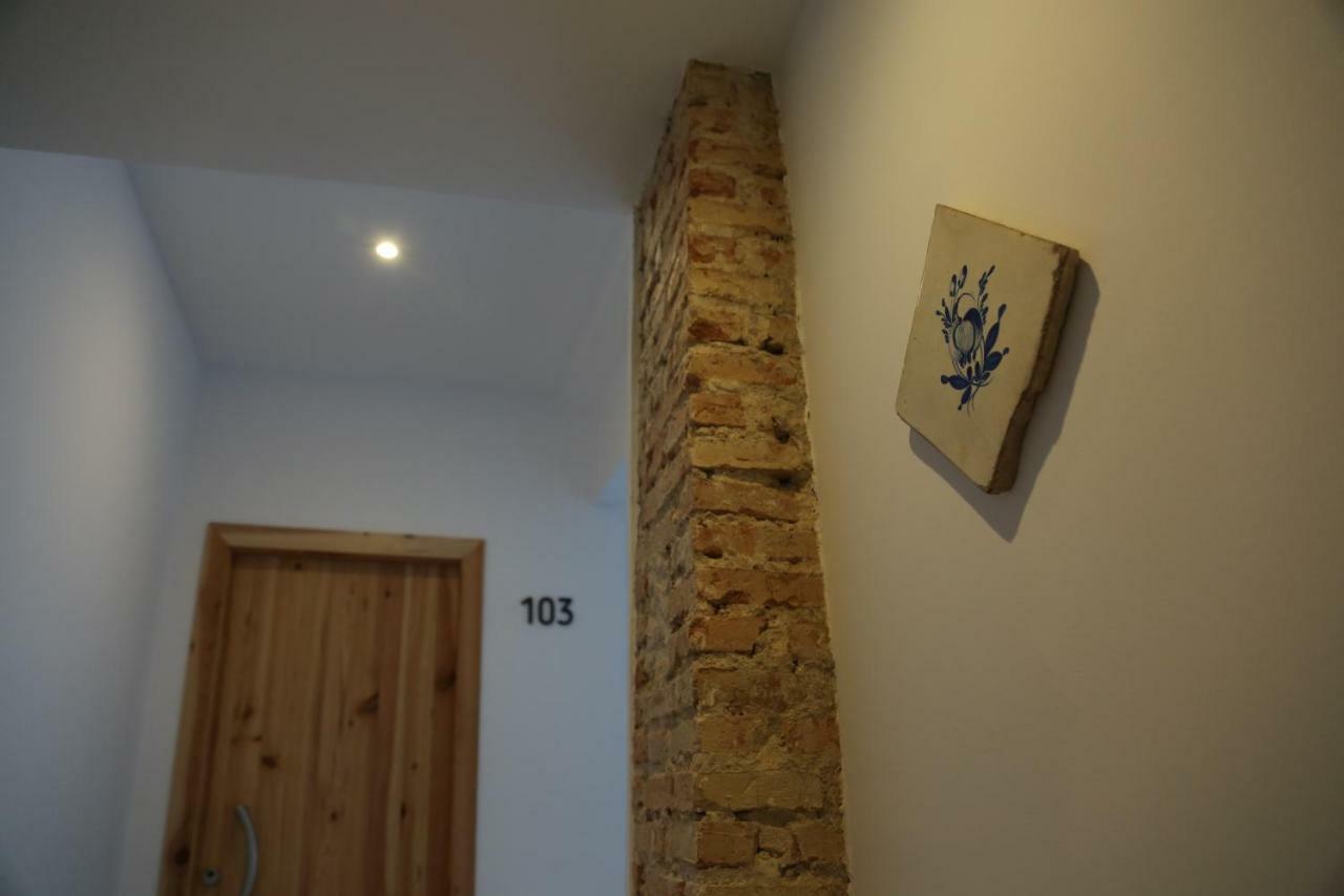 Las Coles Apartasuites Xativa Exterior photo