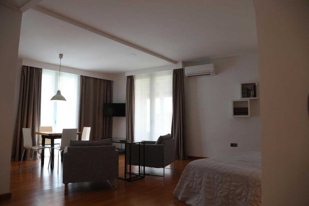 Las Coles Apartasuites Xativa Exterior photo
